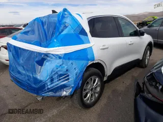 2023 Ford Escape Active with VIN 1FMCU0GZ8PUA68633, listed as a Copart auction lot 42631945 with 6,799 mi miles and Clean Title. Bid and sale history available at DreamBid. Image 3.