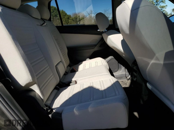 2024 Volkswagen Tiguan S with VIN 3VVRB7AX4RM208299, listed as a Copart auction lot 42819565 with 930 mi miles and Salvage Title. Bid and sale history available at carsss.com. Image 11.