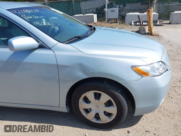 2007 Toyota Camry CE with VIN 4T1BE46K47U721821, listed as a IAAI auction lot 42088535 with 173,646 mi miles. Bid and sale history available at carsss.com. Image 6.