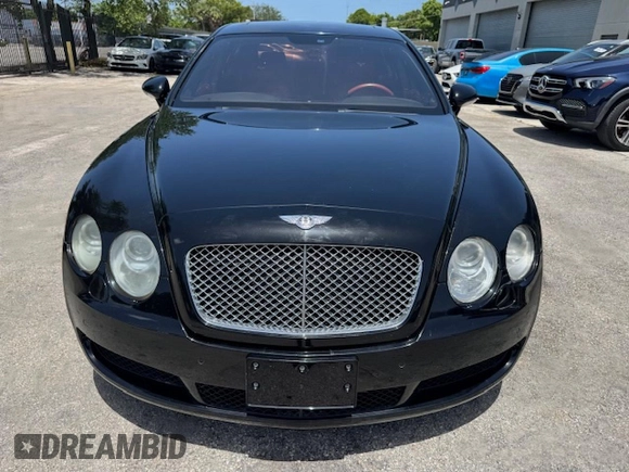 2006 Bentley Flying Spur z VIN SCBBR53W96C031785, wystawiony jako Copart lot #61819345 z przebiegiem 58 606 mil mil oraz Szkoda całkowita • Salvage title. Historia ofert i sprzedaży dostępna na DreamBid. Obrazek 5.