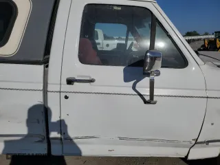 1988 Ford F-150 with VIN 2FTDF15N1JCA06958, listed as a Copart auction lot 71661104 with 3,659 mi miles and Non Repairable. Bid and sale history available at carsss.com. Image 10.