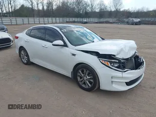 2018 Kia Optima EX with VIN 5XXGU4L3XJG246523, listed as a IAAI auction lot 41904668 with 104,767 mi miles and . Bid and sale history available at carsss.com. Image 1.