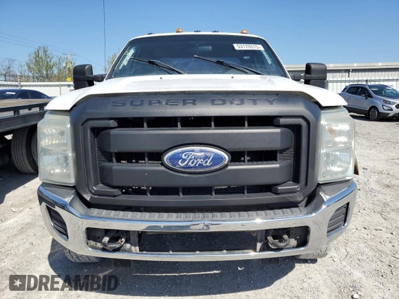 2011 Ford F-250 XL with VIN 1FT7W2B6XBEA21714, listed as a Copart auction lot 53170315 with 355,082 mi miles and Clean title. Bid and sale history available at DreamBid. Image 5.