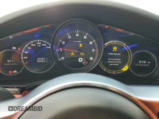 2020 Porsche Cayenne with VIN WP1AA2AYXLDA07163, listed as a Copart auction lot 44260315 with 22,207 mi miles and Salvage title. Bid and sale history available at DreamBid. Image 9.