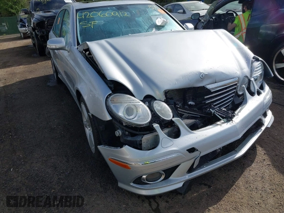 2009 Mercedes-Benz E 350 Luxury with VIN WDBUF56X19B418018, listed as a IAAI auction lot 42060912 with 131,210 mi miles and . Bid and sale history available at DreamBid. Image 6.