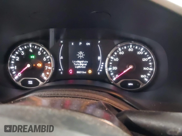 2020 Jeep Renegade Latitude z VIN ZACNJABB0LPL09308, wystawiony jako IAAI lot #41918498 z przebiegiem 88 213 mil mil oraz . Historia ofert i sprzedaży dostępna na DreamBid. Obrazek 7.