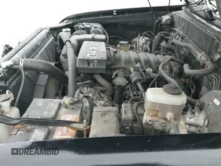 2006 Toyota Tundra SR5 with VIN 5TBDT44166S538381, listed as a IAAI auction lot 43580901 with 76,092 mi miles and . Bid and sale history available at DreamBid. Image 18.