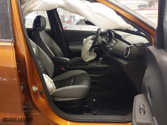 2022 Nissan Kicks SR with VIN 3N1CP5DV4NL528018, listed as a IAAI auction lot 41605959 with 94,249 mi miles. Bid and sale history available at carsss.com. Image 5.