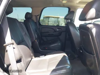 2008 GMC Yukon Denali with VIN 1GKFK63848J210877, listed as a IAAI auction lot 42096972 with 144,467 mi miles. Bid and sale history available at carsss.com. Image 8.