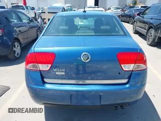 2010 Mercury Milan Premier with VIN 3MEHM0JA8AR653867, listed as a IAAI auction lot 42322027 with 291,977 mi miles and . Bid and sale history available at DreamBid. Image 16.