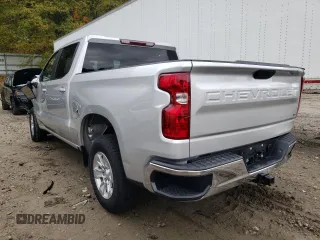 2021 Chevrolet Silverado 1500 LT with VIN 3GCUYDETXMG390420, listed as a Copart auction lot 84919714 with 30,745 mi miles and Non Repairable. Bid and sale history available at carsss.com. Image 3.
