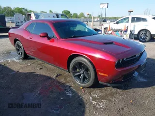 2019 Dodge Challenger SXT z VIN 2C3CDZAG4KH534803, wystawiony jako IAAI lot #41989349 z przebiegiem 149 001 mil mil oraz . Historia ofert i sprzedaży dostępna na DreamBid. Obrazek 1.