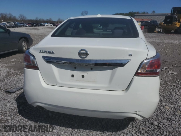 2015 Nissan Altima 2.5 S with VIN 1N4AL3AP0FN395372, listed as a Copart auction lot 48301755 with 186,538 mi miles and Salvage Title. Bid and sale history available at carsss.com. Image 6.