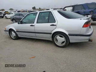 1995 Saab 9000 z VIN YS3CH65R3S1022550, wystawiony jako Copart lot #77462574 z przebiegiem 259 696 mil mil oraz Szkody całkowita. Historia ofert i sprzedaży dostępna na DreamBid. Obrazek 2.