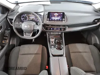 2025 Nissan Rogue SV with VIN 5N1BT3BA4SC805097, listed as a Copart auction lot 54454315 with 5,943 mi miles and Clean Title. Bid and sale history available at DreamBid. Image 8.