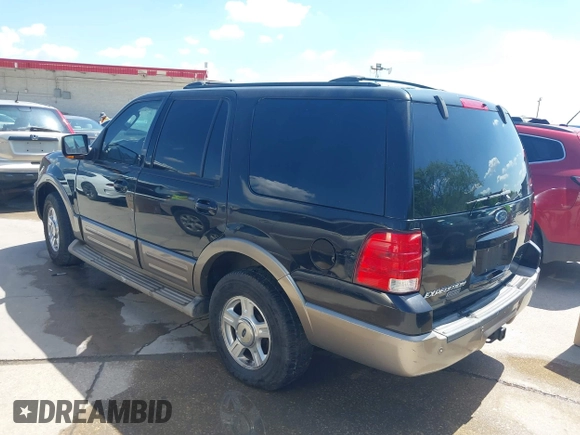 2003 Ford Expedition Eddie Bauer z VIN 1FMRU17W63LB90848, wystawiony jako IAAI lot #42101411 z przebiegiem 331 532 mil mil oraz . Historia ofert i sprzedaży dostępna na DreamBid. Obrazek 3.