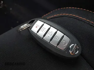 2020 Nissan Sentra SR z VIN 3N1AB8DV6LY241609, wystawiony jako IAAI lot #42255322 z przebiegiem 52 193 mil mil oraz . Historia ofert i sprzedaży dostępna na DreamBid. Obrazek 11.