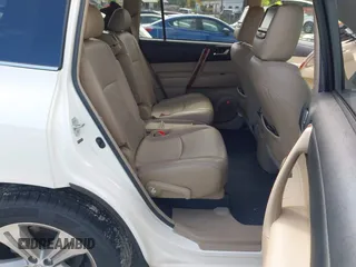 2013 Toyota Highlander Limited with VIN 5TDYK3EH0DS095515, listed as a IAAI auction lot 42251154 with 99,026 mi miles and . Bid and sale history available at DreamBid. Image 8.
