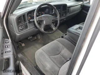 2004 Chevrolet Silverado 3500 with VIN 1GCJC39G84E193598, listed as a Copart auction lot 41412585 with 99,910 mi miles and Salvage Title. Bid and sale history available at carsss.com. Image 8.