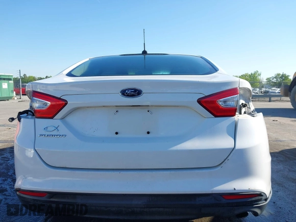2014 Ford Fusion S with VIN 1FA6P0G79E5383039, listed as a IAAI auction lot 42037262 with 192,400 mi miles and . Bid and sale history available at DreamBid. Image 16.