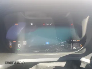 2022 Polestar 2 z VIN LPSED3KA2NL056361, wystawiony jako Copart lot #87414944 z przebiegiem 30 566 mil mil oraz Szkody całkowita. Historia ofert i sprzedaży dostępna na DreamBid. Obrazek 9.