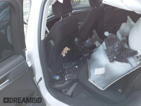 2016 Ford Fusion SE with VIN 3FA6P0H96GR353514, listed as a IAAI auction lot 42073449 with 177,979 mi miles and . Bid and sale history available at DreamBid. Image 8.