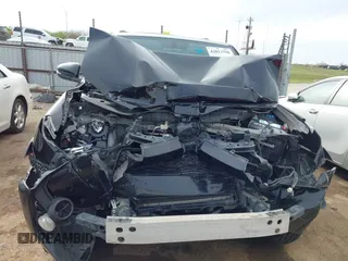 2019 Toyota 4Runner SR5 with VIN JTEBU5JR2K5692979, listed as a IAAI auction lot 42013798 with 219,437 mi miles and . Bid and sale history available at DreamBid. Image 12.
