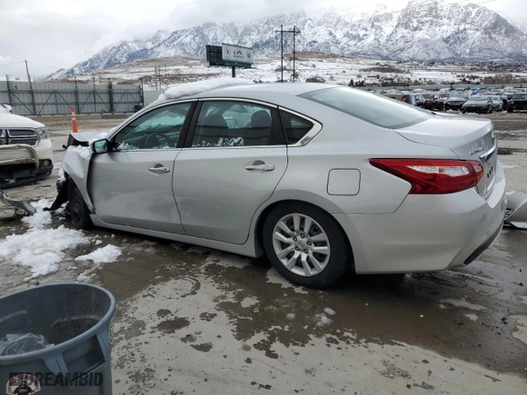 2016 Nissan Altima 2.5 SL with VIN 1N4AL3AP0GC229852, listed as a Copart auction lot 49894375 with 96,733 mi miles and Salvage Title. Bid and sale history available at carsss.com. Image 2.