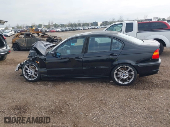 2005 BMW 3 Series 330i with VIN WBAEV53415KM08390, listed as a IAAI auction lot 41507259 with 192,211 mi miles. Bid and sale history available at carsss.com. Image 14.