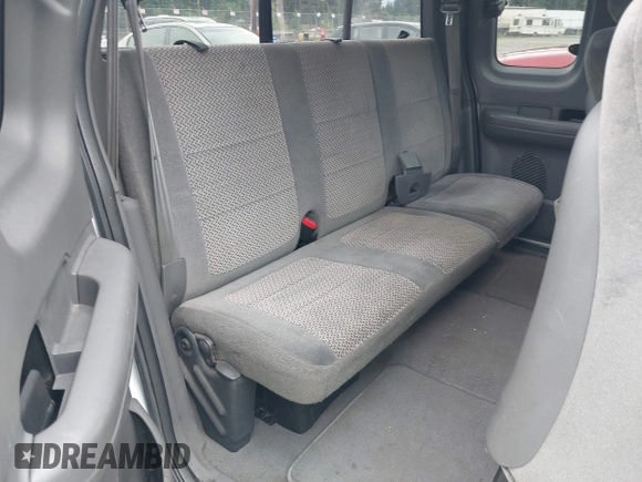 2002 Ford F-150 XL with VIN 1FTRX17L32NA19687, listed as a IAAI auction lot 42577258 with 216,685 mi miles and . Bid and sale history available at DreamBid. Image 8.