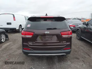 2016 Kia Sorento EX with VIN 5XYPH4A1XGG011498, listed as a IAAI auction lot 41836212 with 170,560 mi miles. Bid and sale history available at carsss.com. Image 16.