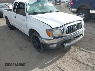 2002 Toyota Tacoma z VIN 5TEVL52N52Z079509, wystawiony jako IAAI lot #41371588 z przebiegiem 220 579 mil mil oraz . Historia ofert i sprzedaży dostępna na DreamBid. Obrazek 6.