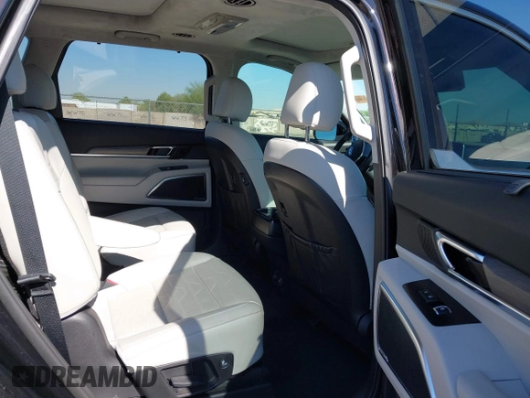 2021 Kia Telluride SX z VIN 5XYP5DHC3MG120493, wystawiony jako IAAI lot #42593819 z przebiegiem 38 073 mil mil oraz . Historia ofert i sprzedaży dostępna na DreamBid. Obrazek 8.