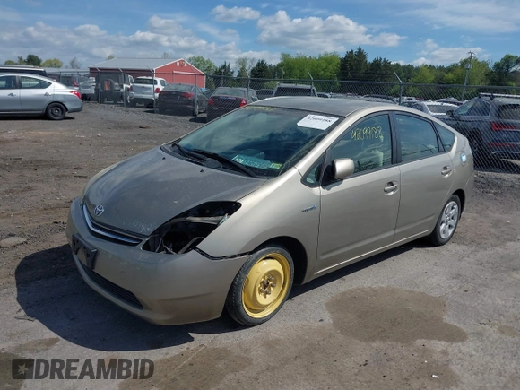 2007 Toyota Prius with VIN JTDKB20U073272705, listed as a IAAI auction lot 42099188 with 201,052 mi miles. Bid and sale history available at carsss.com. Image 2.