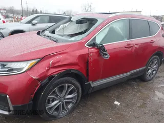 2022 Honda CR-V Touring with VIN 2HKRW2H94NH608375, listed as a IAAI auction lot 41482129 with 33,744 mi miles. Bid and sale history available at carsss.com. Image 6.