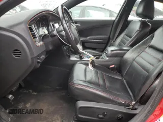2013 Dodge Charger SXT z VIN 2C3CDXJG3DH555942, wystawiony jako Copart lot #72277534 z przebiegiem 163 941 mil mil oraz Szkoda całkowita • Salvage title. Historia ofert i sprzedaży dostępna na DreamBid. Obrazek 7.