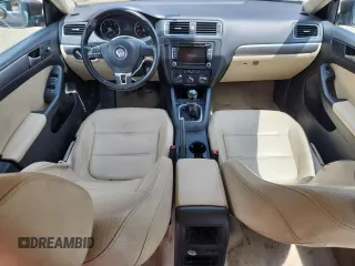 2014 Volkswagen Jetta TDI w/Premium with VIN 3VW3L7AJ9EM303218, listed as a Copart auction lot 64261985 with 187,371 mi miles and Clean title. Bid and sale history available at DreamBid. Image 8.
