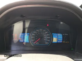 2010 Ford Fusion Hybrid z VIN 3FADP0L30AR394710, wystawiony jako Copart lot #60652485 z przebiegiem 114 135 mil mil oraz Szkoda całkowita • Salvage title. Historia ofert i sprzedaży dostępna na DreamBid. Obrazek 9.