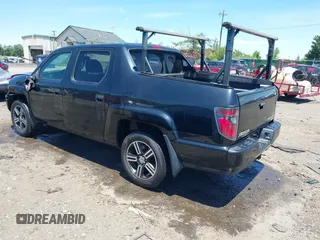 2013 Honda Ridgeline Sport z VIN 5FPYK1F73DB010222, wystawiony jako IAAI lot #42296796 z przebiegiem 179 476 mil mil oraz . Historia ofert i sprzedaży dostępna na DreamBid. Obrazek 3.
