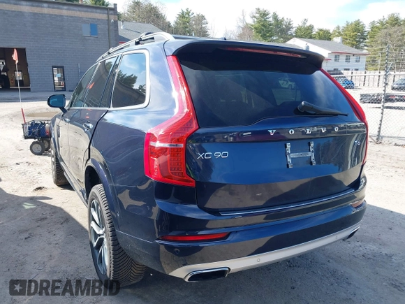 2017 Volvo XC90 with VIN YV4A22PK5H1142882, listed as a IAAI auction lot 42019322 with 108,114 mi miles and . Bid and sale history available at DreamBid. Image 14.