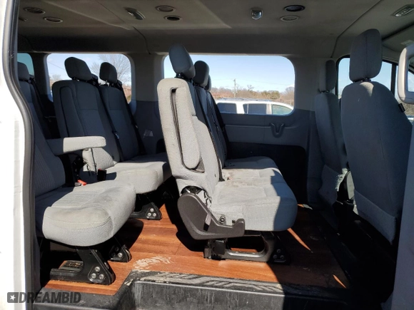 2015 Ford Transit Wagon XL with VIN 1FBZX2ZMXFKA20570, listed as a Copart auction lot 45648275 with 171,942 mi miles and Salvage Title. Bid and sale history available at carsss.com. Image 11.