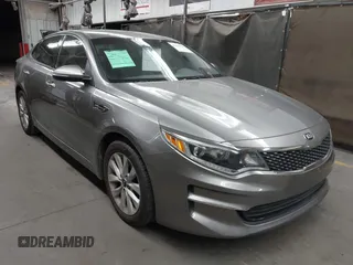 2018 Kia Optima EX with VIN 5XXGU4L35JG193343, listed as a IAAI auction lot 42100264 with 87,364 mi miles and . Bid and sale history available at carsss.com. Image 1.