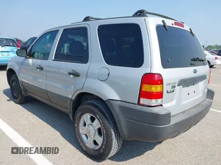 2004 Ford Escape XLT с VIN 1FMYU03104KB41636, выставлен на аукционе IAAI как лот 42489811 с пробегом 117 562 миль миль и . История ставок и продаж доступна на DreamBid. Изображение 3.