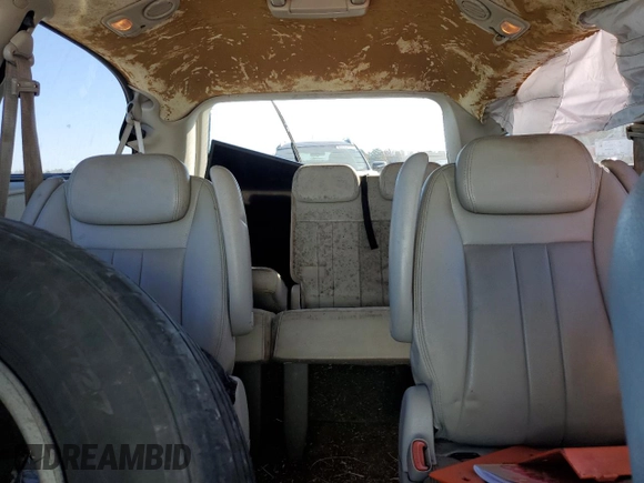 2006 Chrysler Town & Country LWB Touring with VIN 2A8GP54L96R772211, listed as a Copart auction lot 83391074 with 244,498 mi miles and Salvage Title. Bid and sale history available at carsss.com. Image 10.