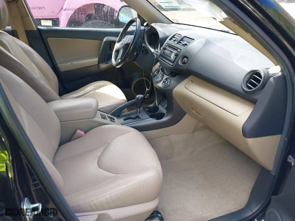 2012 Toyota RAV4 Limited with VIN 2T3DF4DV9CW251788, listed as a IAAI auction lot 41878540 with 121,966 mi miles. Bid and sale history available at carsss.com. Image 5.