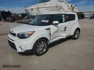 2018 Kia Soul + with VIN KNDJP3A53J7506670, listed as a Copart auction lot 45738255 with 129,936 mi miles and Salvage Title. Bid and sale history available at carsss.com. Image 1.
