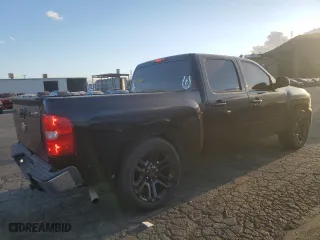 2008 Chevrolet Silverado 1500 LTZ with VIN 2GCEC13J281112046, listed as a Copart auction lot 78277364 with 177,717 mi miles and Salvage Title. Bid and sale history available at carsss.com. Image 3.