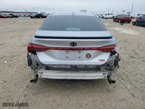 2020 Toyota Avalon XSE with VIN 4T1FZ1FB7LU040275, listed as a Copart auction lot 82445534 with 89,741 mi miles and Salvage Title. Bid and sale history available at carsss.com. Image 6.