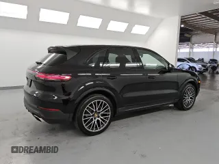 2023 Porsche Cayenne Turbo S E-Hybrid with VIN WP1AA2AY7PDA05571, listed as a Copart auction lot 61032355 with 19,997 mi miles and Clean title. Bid and sale history available at DreamBid. Image 3.