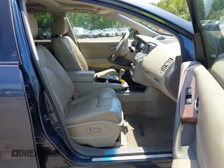 2014 Nissan Murano SL z VIN JN8AZ1MW5EW507368, wystawiony jako IAAI lot #42403046 z przebiegiem 102 729 mil mil oraz . Historia ofert i sprzedaży dostępna na DreamBid. Obrazek 5.